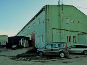 Administratívno-prevádzkova budova 1765 m2 na pozemku 3228 m2 na predaj - Košice Barca