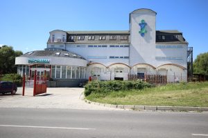 Polyfunkčný skladovo-administratívny objekt (2200 m2) s pozemkom 1644 m2 na predaj vo Zvolene v Lieskovci